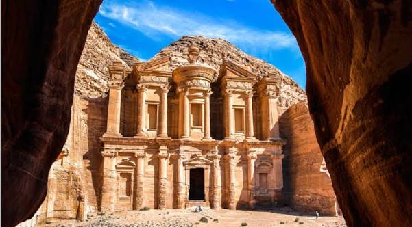 8 days. 4 nts Amman, 2 nts Petra, and 1 nt in Wadi Rum — Jordan